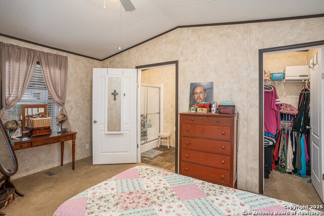 Image 21 of 36 For 12106 Grapevine