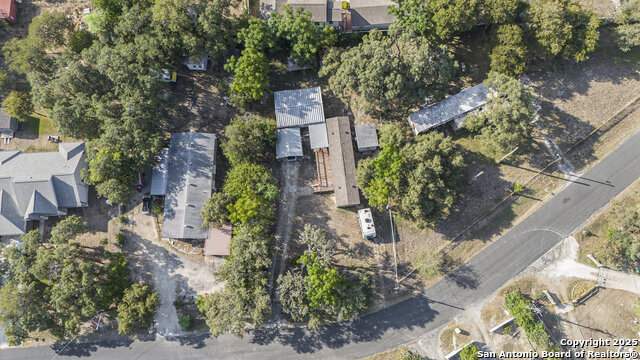 Image 30 of 36 For 12106 Grapevine