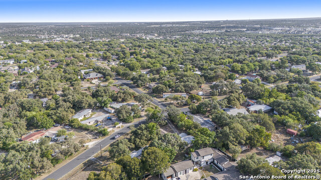 Image 31 of 36 For 12106 Grapevine