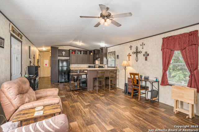 Image 9 of 36 For 12106 Grapevine