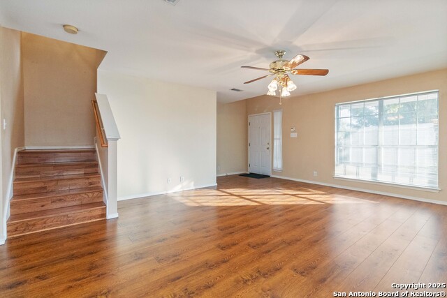 Image 7 of 39 For 5207 Wood Glen