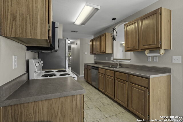 Image 9 of 25 For 8342 Shooting Quail