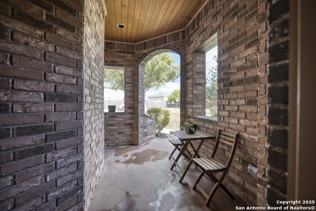 Image 33 of 44 For 13408 Cranbrook