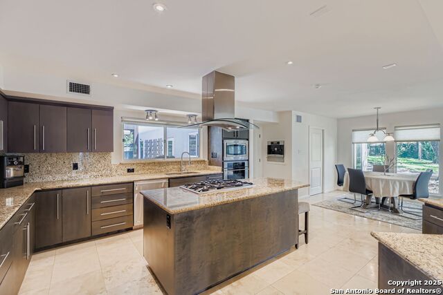 Image 13 of 28 For 14007 Mint Trail