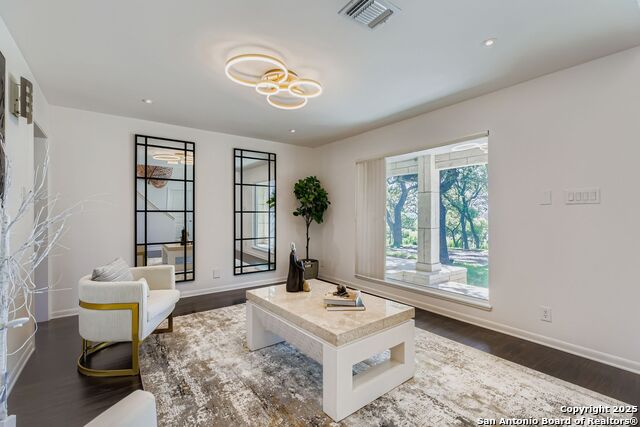 Image 15 of 28 For 14007 Mint Trail