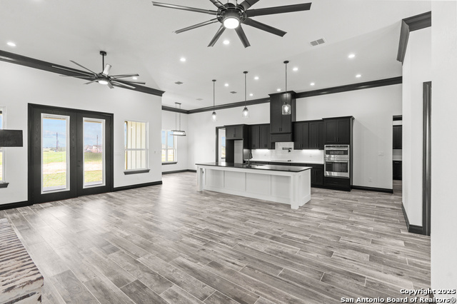 Image 8 of 43 For 158 Estates  