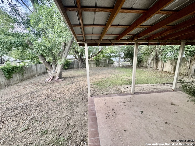 Image 13 of 14 For 4810 Wordsworth