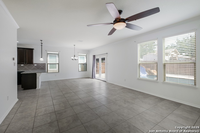 Image 5 of 11 For 8938 Victoria Lake