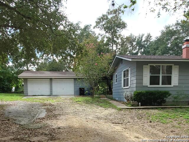 Image 2 of 11 For 75 Freeman