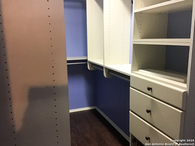 Image 8 of 11 For 75 Freeman