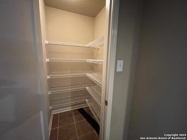 Image 29 of 41 For 5411 Southern Oaks