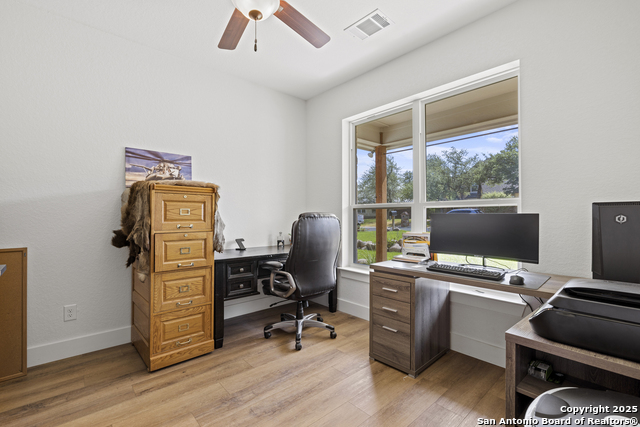 Image 18 of 23 For 139 Stone Canyon