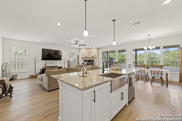 Image 9 of 23 For 139 Stone Canyon