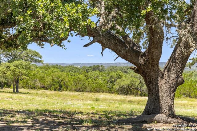 Image 13 of 19 For 938 Lindeman Lane