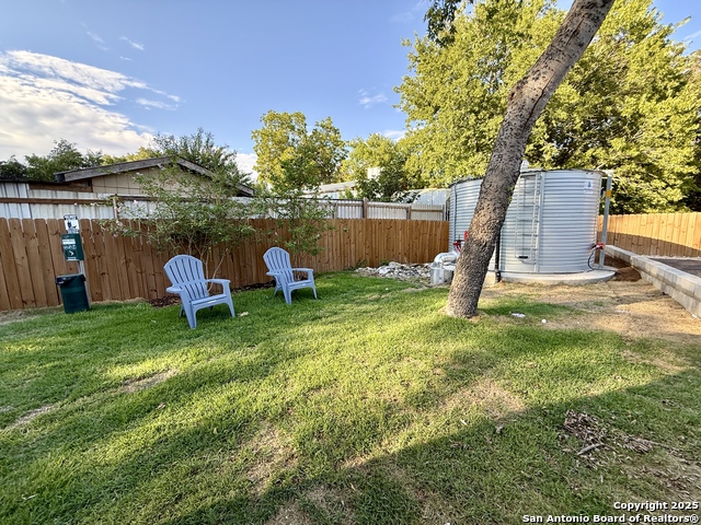 Image 31 of 42 For 2204 San Antonio W 1