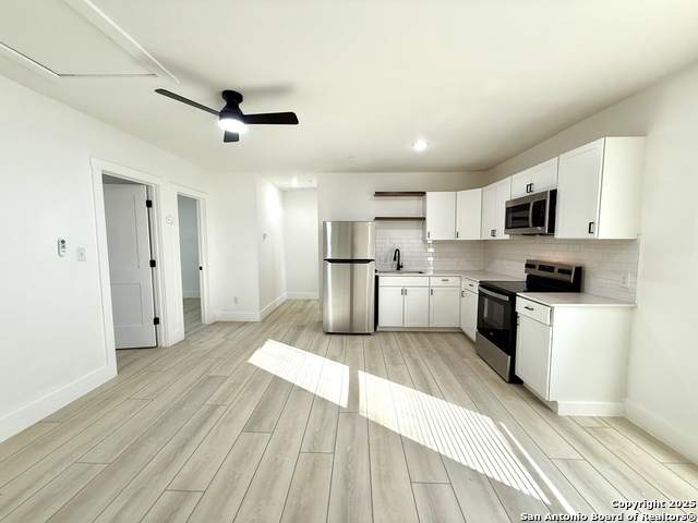 Image 2 of 23 For 2204 San Antonio W 5