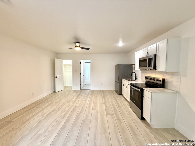 Image 5 of 23 For 2204 San Antonio W 6