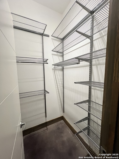 Image 17 of 25 For 1542 Alamo N 104