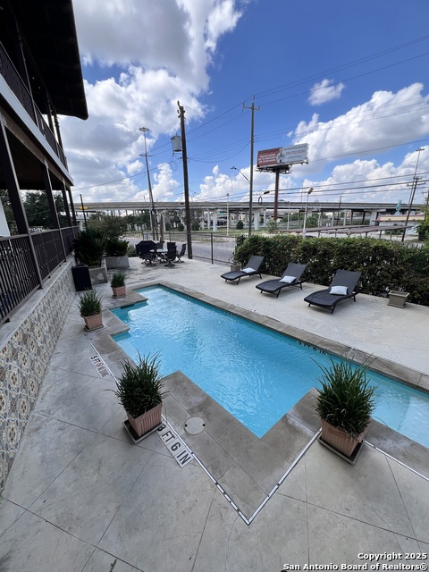 Image 21 of 25 For 1542 Alamo N 104