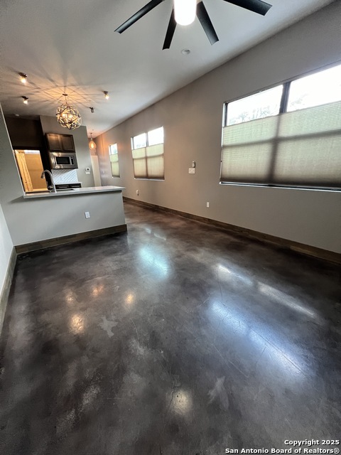 Image 3 of 25 For 1542 Alamo N 104