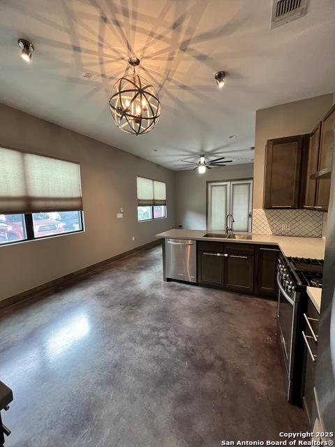 Image 4 of 25 For 1542 Alamo N 104