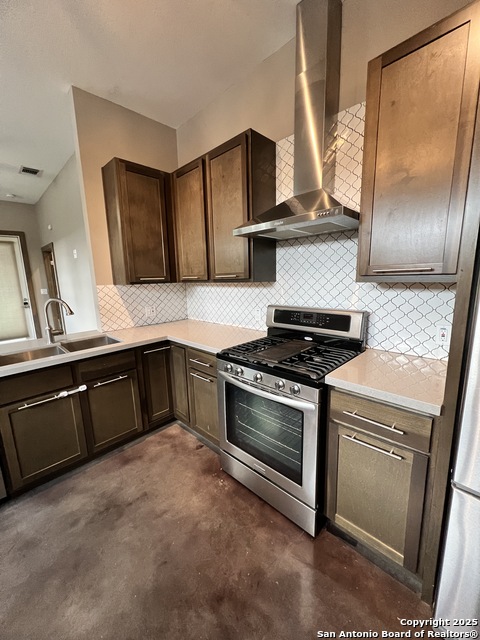 Image 7 of 25 For 1542 Alamo N 104