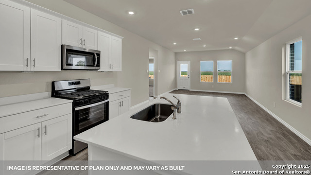 Image 11 of 32 For 112 Raymondville Path