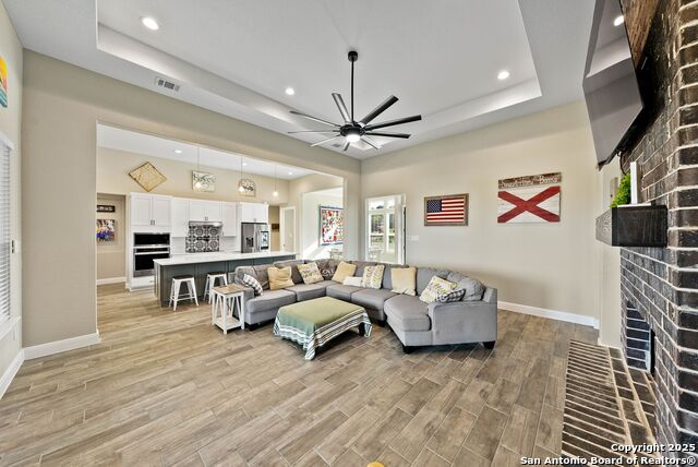 Image 4 of 50 For 132 Ash Parkway