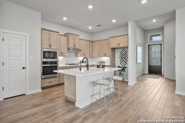 Image 7 of 21 For 2013 Shepards Street