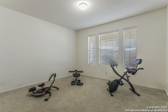 Image 19 of 26 For 10758 Rivera