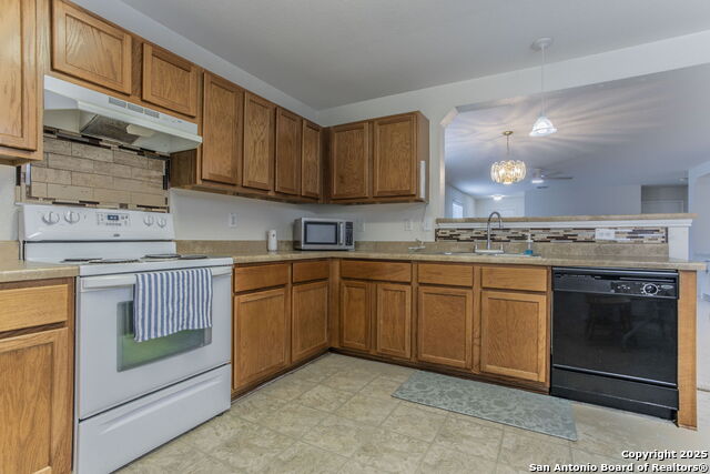 Image 9 of 26 For 10758 Rivera