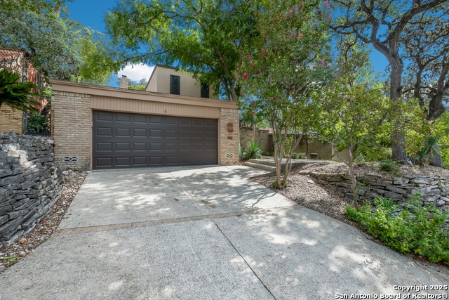 Image 2 of 27 For 11306 Shadow Path