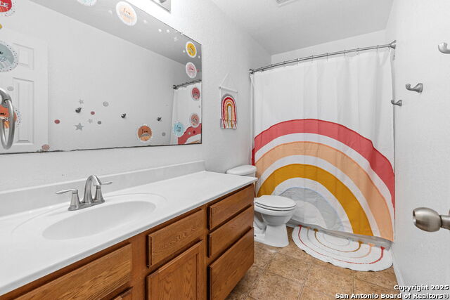 Listing photo id 18 for 11619 Greenwood Oak