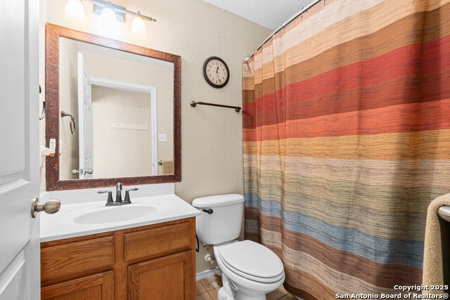 Listing photo id 21 for 11619 Greenwood Oak