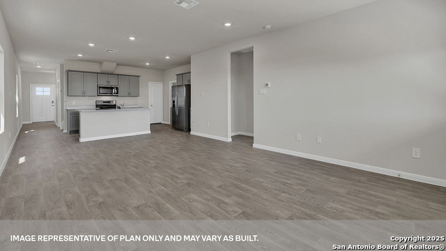 Image 12 of 35 For 217 New Albany Lane