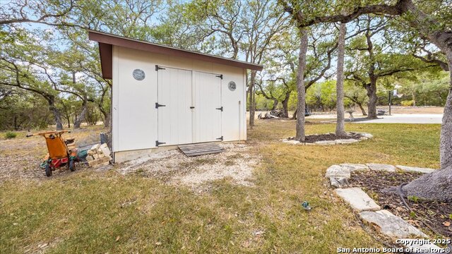 Image 40 of 51 For 8018 Canham Ranch