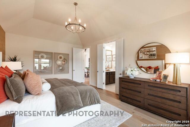 Listing photo id 15 for 8109 Chalk Trace
