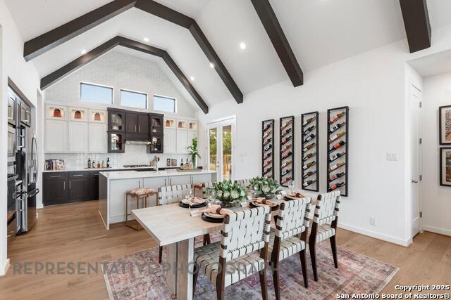Listing photo id 28 for 8109 Chalk Trace