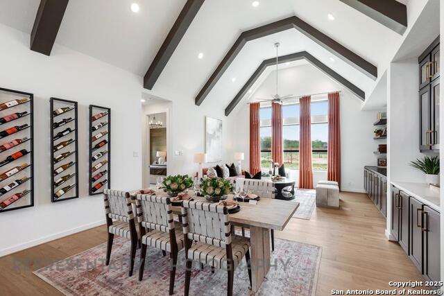 Listing photo id 31 for 8109 Chalk Trace