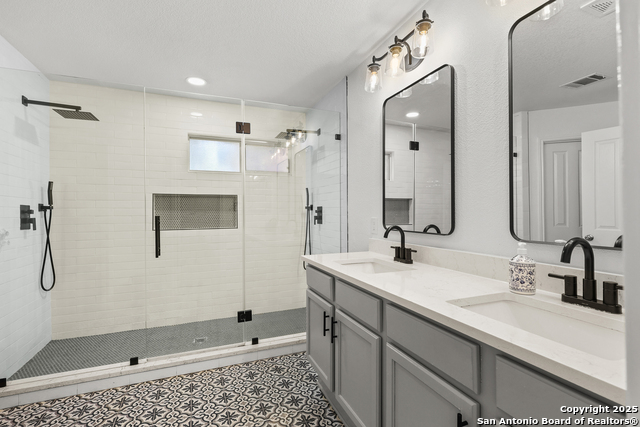 Image 30 of 52 For 10903 Wilson Oaks