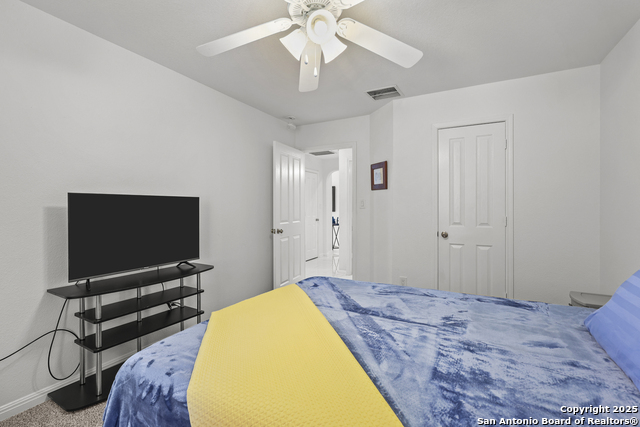 Image 35 of 52 For 10903 Wilson Oaks