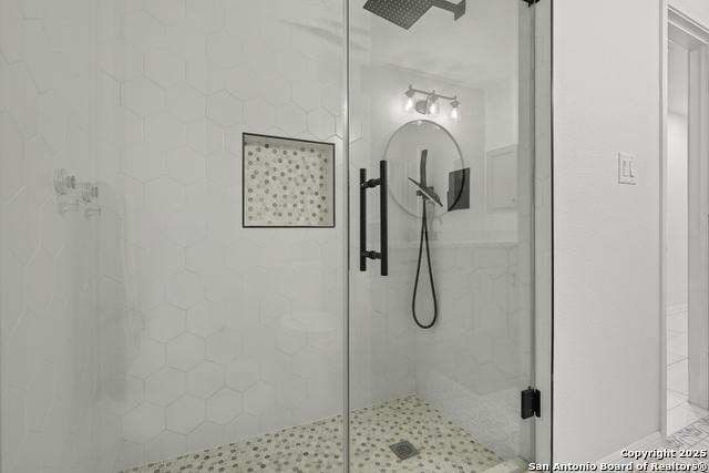 Image 41 of 52 For 10903 Wilson Oaks