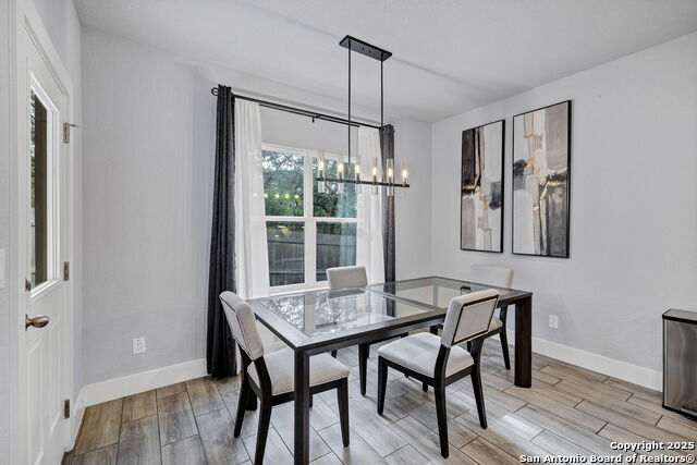 Image 15 of 44 For 16011 Babcock #9