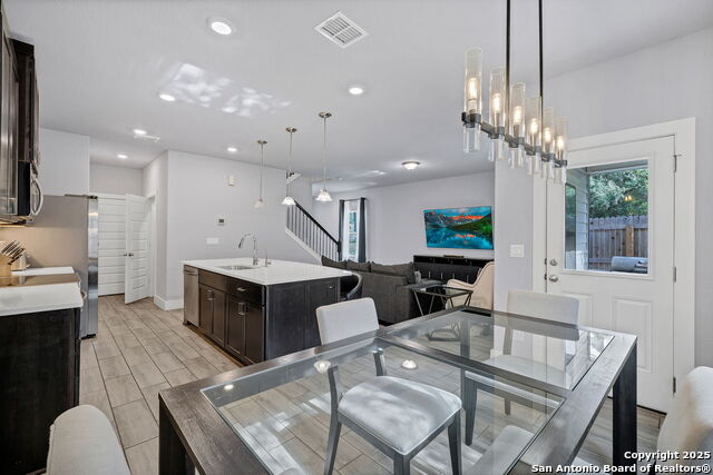 Image 17 of 44 For 16011 Babcock #9