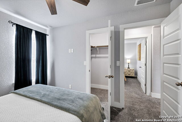 Image 26 of 44 For 16011 Babcock #9