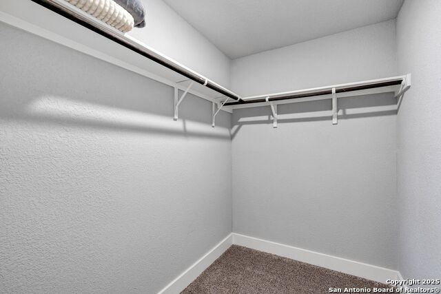 Image 37 of 44 For 16011 Babcock #9