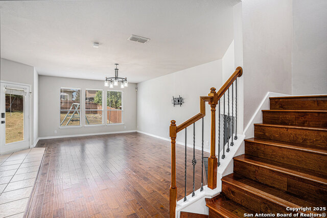Listing photo id 8 for 24123 Horse Prairie