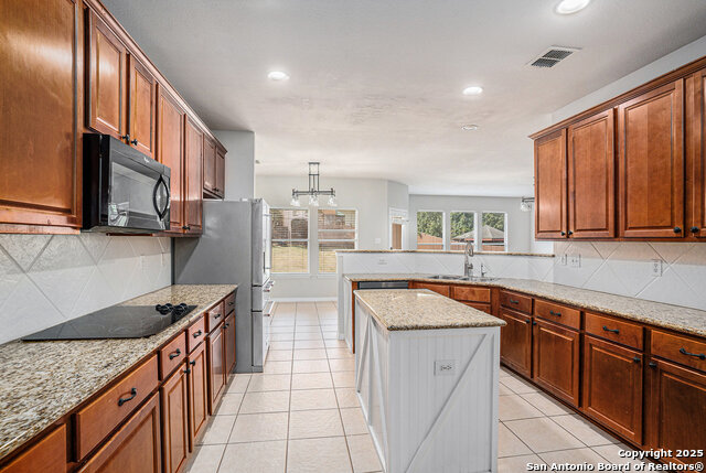 Listing photo id 14 for 24123 Horse Prairie