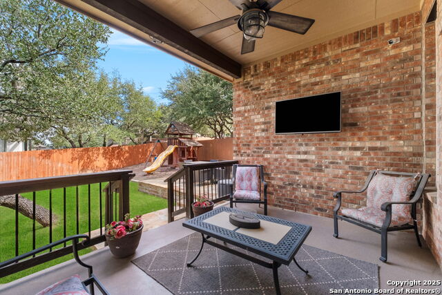 Image 11 of 33 For 8823 Whisper Gate