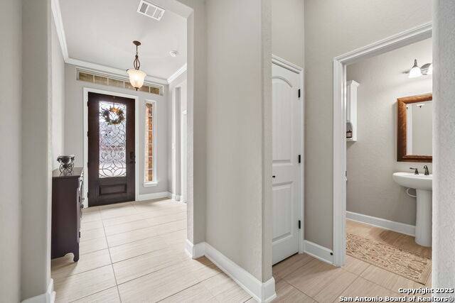 Image 17 of 33 For 8823 Whisper Gate